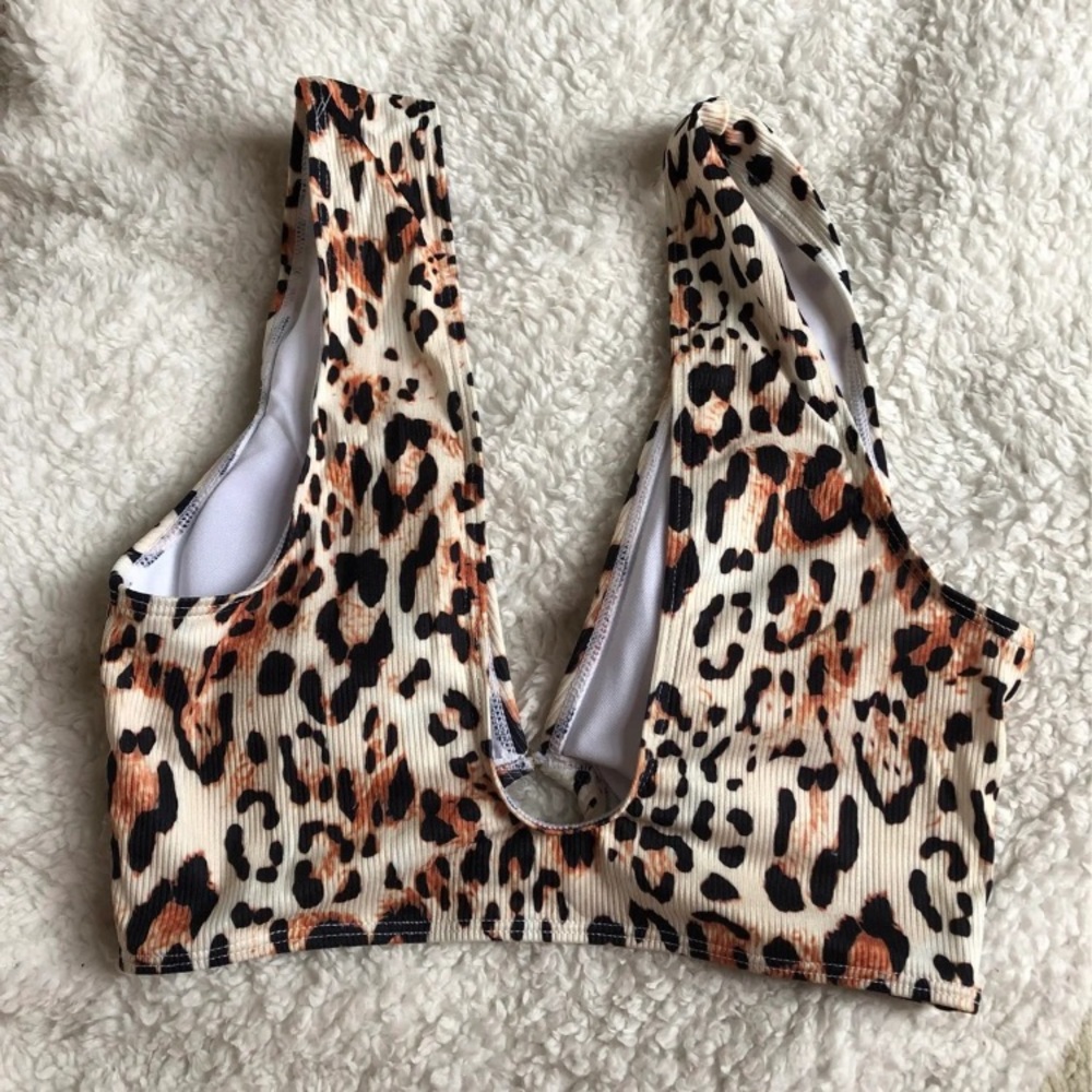 bikini top *sold - Picture 2 of 3